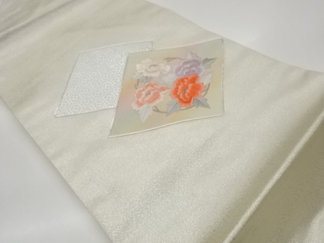 JAPANESE KIMONO / SILVER-COLORED / SILVER-KOMA EMBROIDERY / WATER CHES